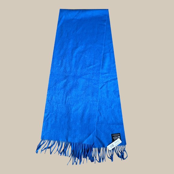 London Fog Accessories - NWT London Fog Solid Blue Fringe 100% Wool Scarf